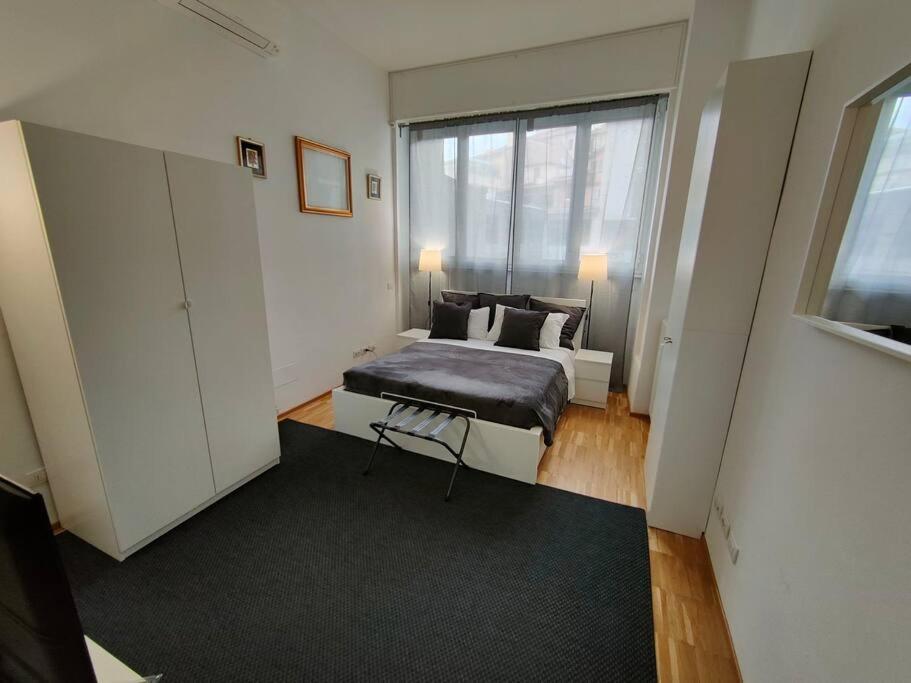 Short Rent Milan Porta Romana Milão Exterior foto