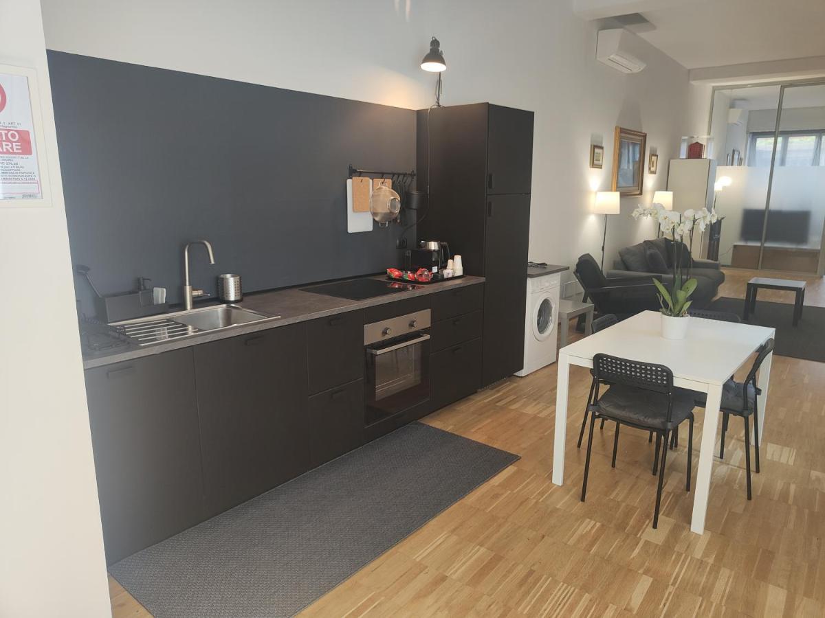 Short Rent Milan Porta Romana Milão Exterior foto